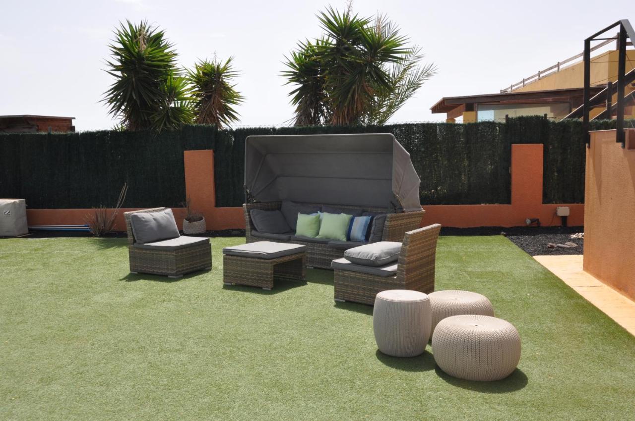 Eco Villa White Suite With Climatized Pool Калета де Фусте Екстериор снимка