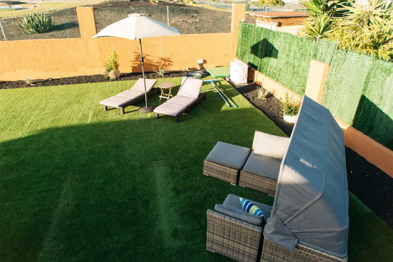 Eco Villa White Suite With Climatized Pool Калета де Фусте Екстериор снимка