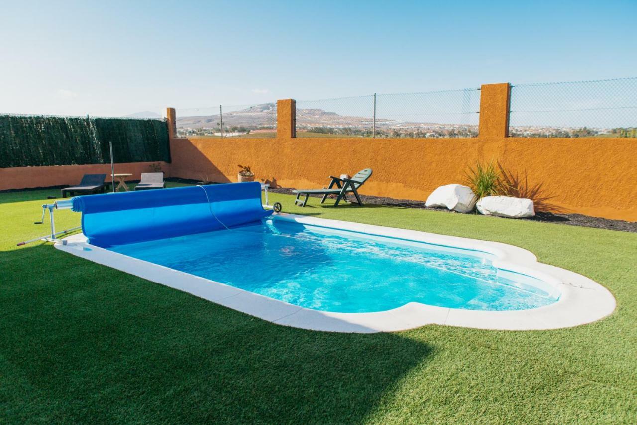 Eco Villa White Suite With Climatized Pool Калета де Фусте Екстериор снимка