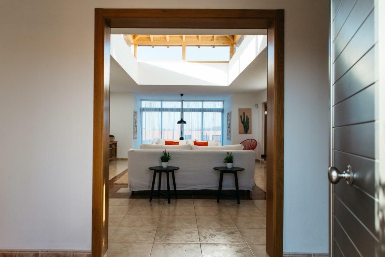 Eco Villa White Suite With Climatized Pool Калета де Фусте Екстериор снимка